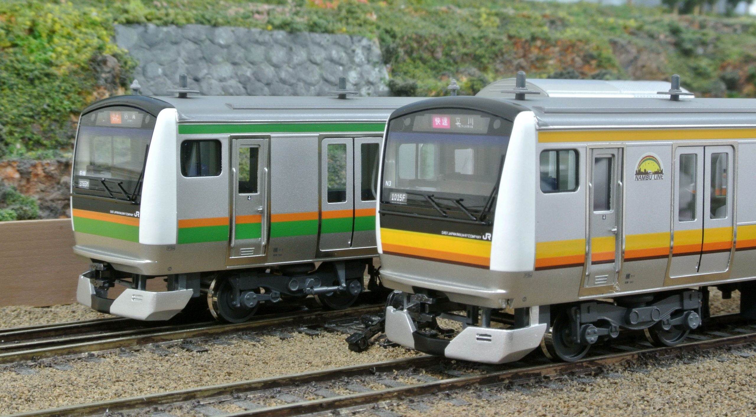 JR E233系 3000番台 8000番台 | TECHNOLOGY | U-TRAINS