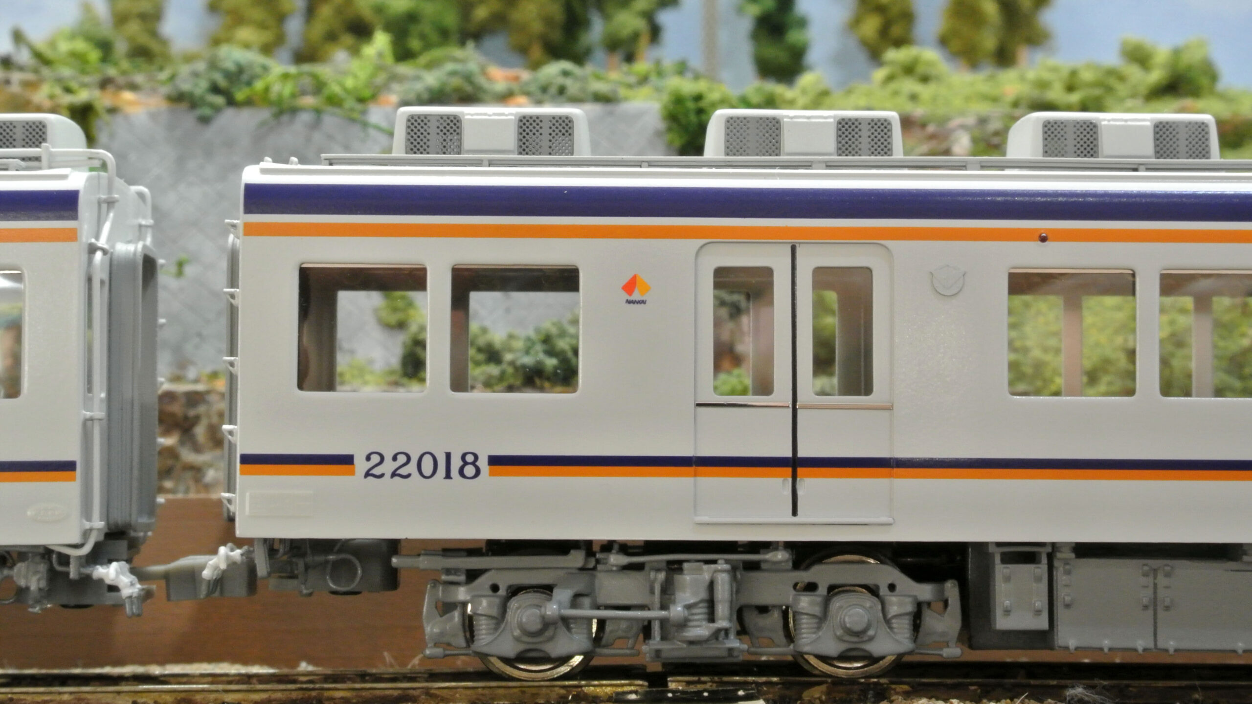 南海電鉄22000系 新塗装屋根未更新 | TECHNOLOGY | U-TRAINS